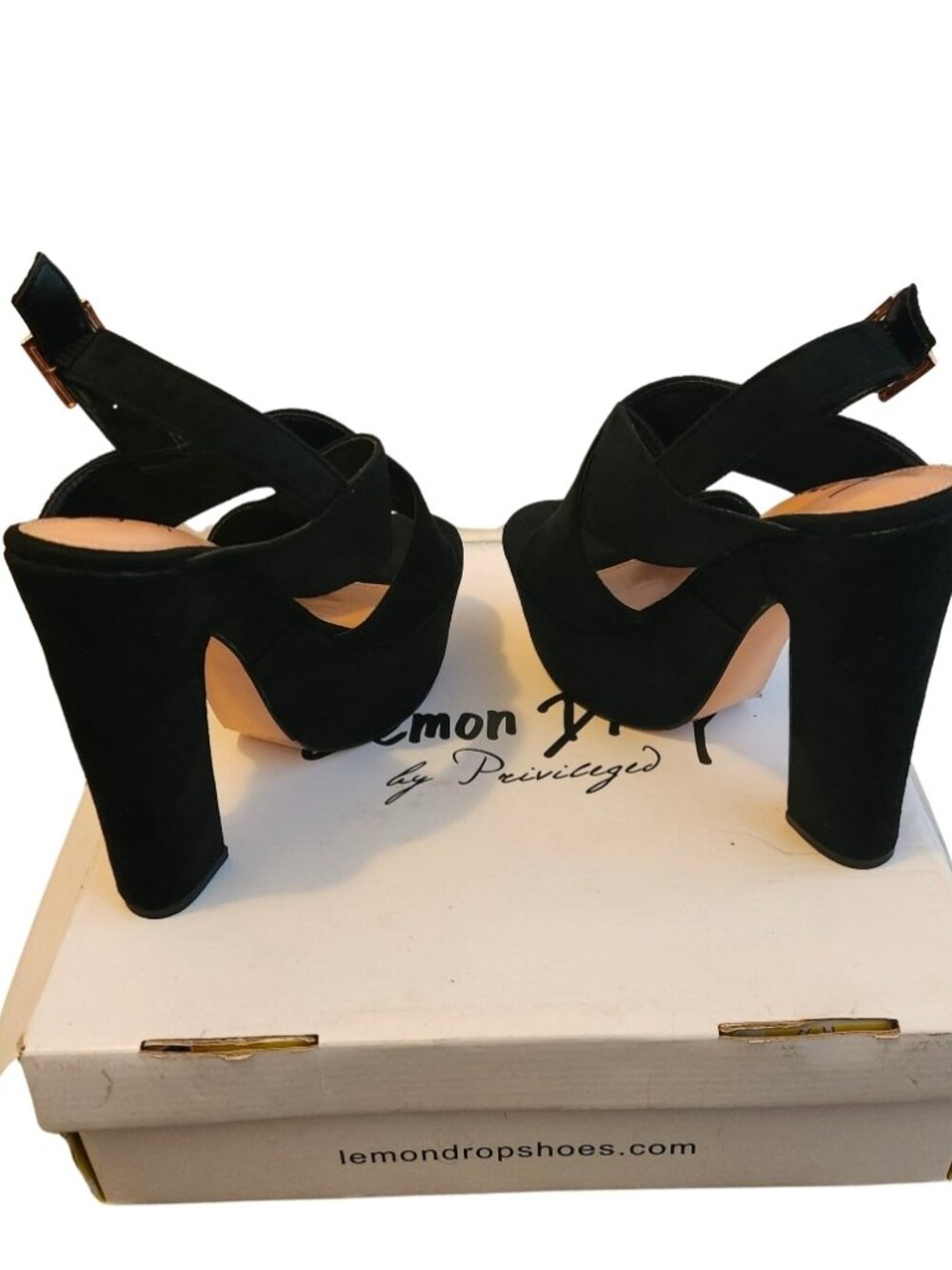 Lemon Drop Naviah Platform Sandal Size 8
